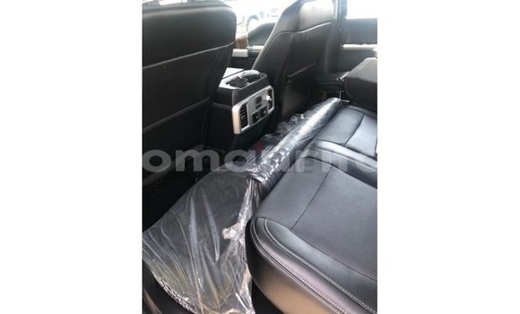 Buy Import Ford Club Wagon Black Car in Import - Dubai in Adrar Buy Import Ford Club Wagon Black Car in Import - Dubai in Adrar