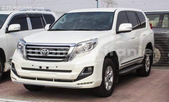 Acheter Import Voiture Toyota Prado Blanc à Import - Dubai, Adrar Acheter Import Voiture Toyota Prado Blanc à Import - Dubai, Adrar