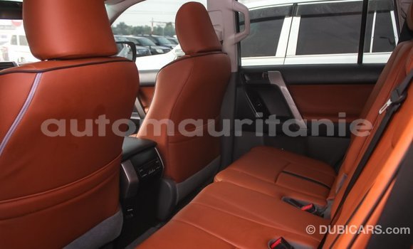 Acheter Import Voiture Toyota Prado Blanc à Import - Dubai, Adrar Acheter Import Voiture Toyota Prado Blanc à Import - Dubai, Adrar