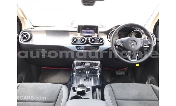 Acheter Import Voiture Mercedes-Benz 250 Bleu à Import - Dubai, Adrar Acheter Import Voiture Mercedes-Benz 250 Bleu à Import - Dubai, Adrar