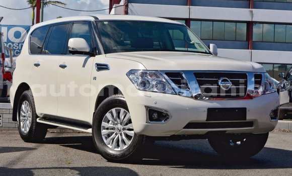 Buy Import Nissan Patrol White Car in Import - Dubai in Adrar Buy Import Nissan Patrol White Car in Import - Dubai in Adrar