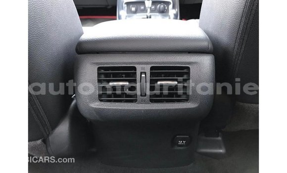 Acheter Import Voiture Mercedes-Benz 250 Rouge à Import - Dubai, Adrar Acheter Import Voiture Mercedes-Benz 250 Rouge à Import - Dubai, Adrar