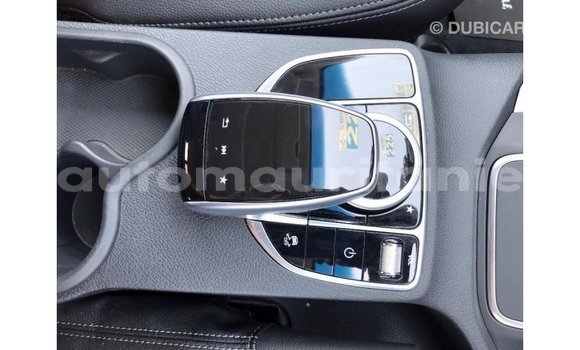 Acheter Import Voiture Mercedes-Benz 250 Rouge à Import - Dubai, Adrar Acheter Import Voiture Mercedes-Benz 250 Rouge à Import - Dubai, Adrar