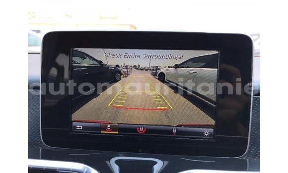 Acheter Import Voiture Mercedes-Benz 250 Rouge à Import - Dubai, Adrar Acheter Import Voiture Mercedes-Benz 250 Rouge à Import - Dubai, Adrar