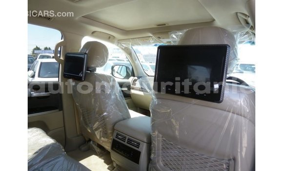Acheter Import Voiture Toyota Land Cruiser Blanc à Import - Dubai, Adrar Acheter Import Voiture Toyota Land Cruiser Blanc à Import - Dubai, Adrar