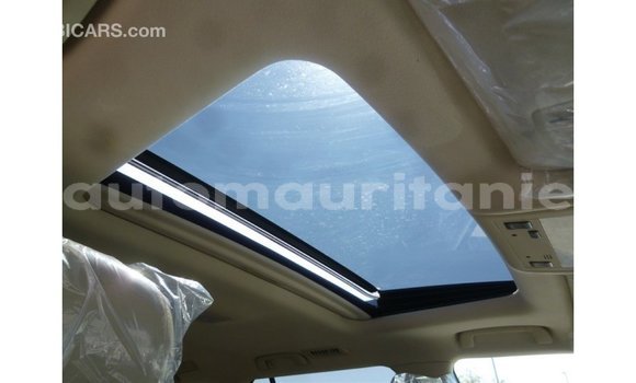 Acheter Import Voiture Toyota Land Cruiser Blanc à Import - Dubai, Adrar Acheter Import Voiture Toyota Land Cruiser Blanc à Import - Dubai, Adrar