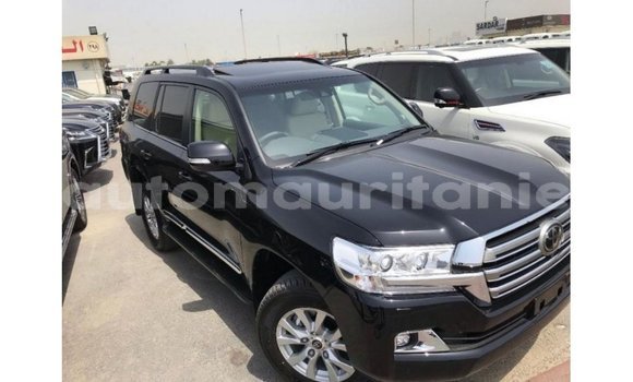 Acheter Import Voiture Toyota Land Cruiser Noir à Import - Dubai, Adrar Acheter Import Voiture Toyota Land Cruiser Noir à Import - Dubai, Adrar