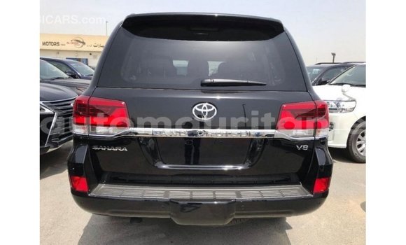 Acheter Import Voiture Toyota Land Cruiser Noir à Import - Dubai, Adrar Acheter Import Voiture Toyota Land Cruiser Noir à Import - Dubai, Adrar