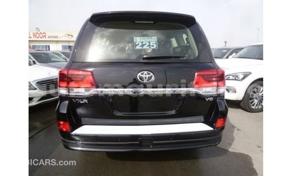 Acheter Import Voiture Toyota Land Cruiser Noir à Import - Dubai, Adrar Acheter Import Voiture Toyota Land Cruiser Noir à Import - Dubai, Adrar
