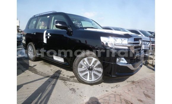 Acheter Import Voiture Toyota Land Cruiser Noir à Import - Dubai, Adrar Acheter Import Voiture Toyota Land Cruiser Noir à Import - Dubai, Adrar
