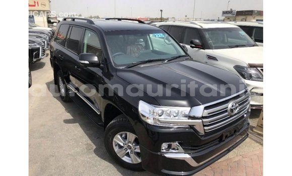 Acheter Import Voiture Toyota Land Cruiser Noir à Import - Dubai, Adrar Acheter Import Voiture Toyota Land Cruiser Noir à Import - Dubai, Adrar