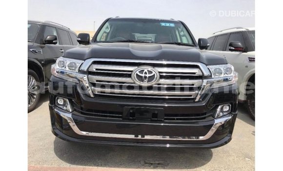 Acheter Import Voiture Toyota Land Cruiser Noir à Import - Dubai, Adrar Acheter Import Voiture Toyota Land Cruiser Noir à Import - Dubai, Adrar