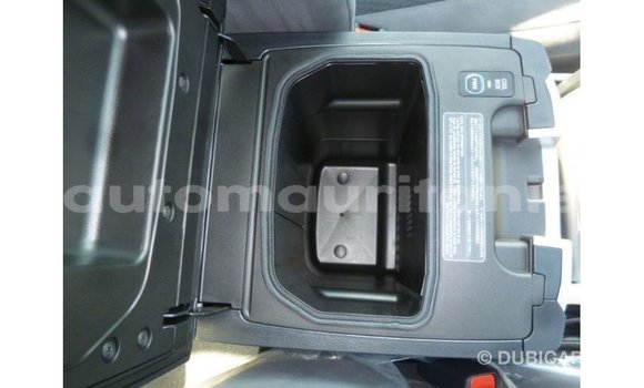 Acheter Import Voiture Toyota Land Cruiser Noir à Import - Dubai, Adrar Acheter Import Voiture Toyota Land Cruiser Noir à Import - Dubai, Adrar