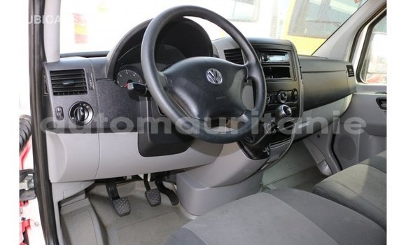 Acheter Import Utilitaire Volkswagen TRUCK Rouge à Import - Dubai, Adrar