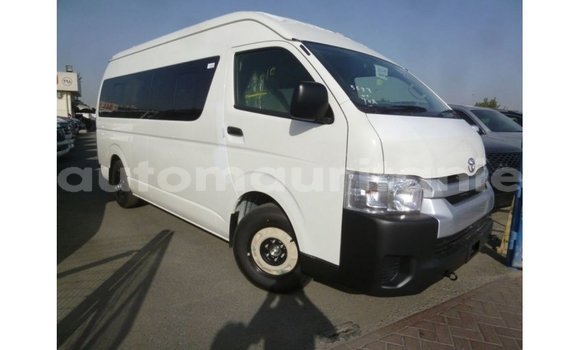 Acheter Import Voiture Toyota Hiace Blanc à Import - Dubai, Adrar Acheter Import Voiture Toyota Hiace Blanc à Import - Dubai, Adrar