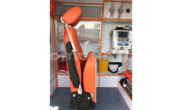 Acheter Import Voiture Toyota Hiace Blanc à Import - Dubai, Adrar Acheter Import Voiture Toyota Hiace Blanc à Import - Dubai, Adrar