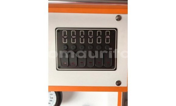 Acheter Import Voiture Toyota Hiace Blanc à Import - Dubai, Adrar Acheter Import Voiture Toyota Hiace Blanc à Import - Dubai, Adrar