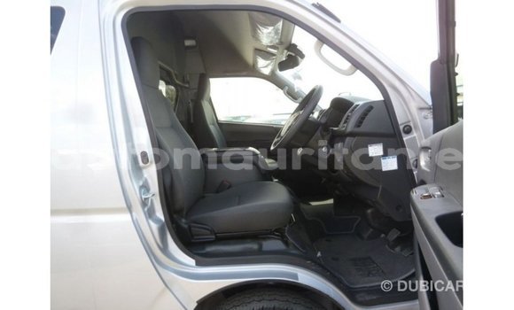 Acheter Import Voiture Toyota Hiace Autre à Import - Dubai, Adrar Acheter Import Voiture Toyota Hiace Autre à Import - Dubai, Adrar
