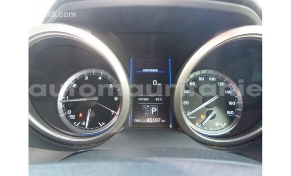 Acheter Import Voiture Toyota Prado Noir à Import - Dubai, Adrar Acheter Import Voiture Toyota Prado Noir à Import - Dubai, Adrar