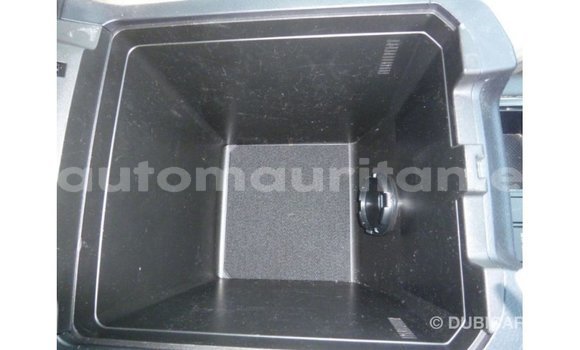 Acheter Import Voiture Toyota Prado Noir à Import - Dubai, Adrar Acheter Import Voiture Toyota Prado Noir à Import - Dubai, Adrar