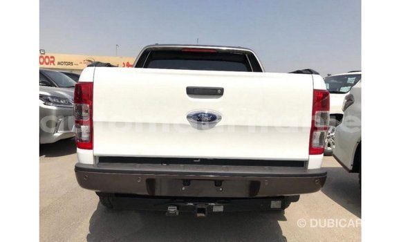 Acheter Import Voiture Ford Ranger Blanc à Import - Dubai, Adrar Acheter Import Voiture Ford Ranger Blanc à Import - Dubai, Adrar