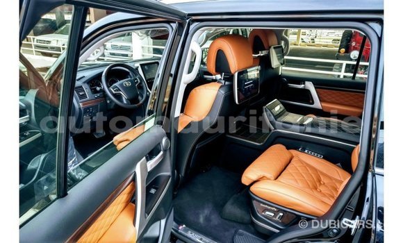Buy Import Toyota Land Cruiser Black Car in Import - Dubai in Adrar Buy Import Toyota Land Cruiser Black Car in Import - Dubai in Adrar