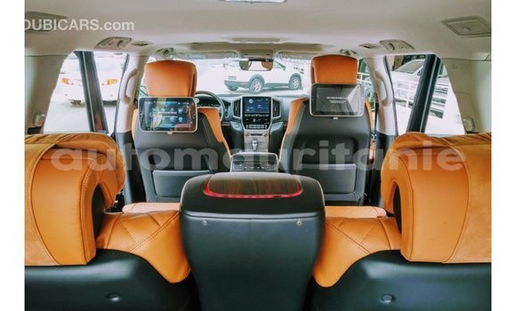 Buy Import Toyota Land Cruiser Black Car in Import - Dubai in Adrar Buy Import Toyota Land Cruiser Black Car in Import - Dubai in Adrar