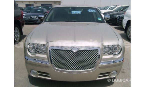 Acheter Import Voiture Chrysler 300 Beige à Import - Dubai, Adrar Acheter Import Voiture Chrysler 300 Beige à Import - Dubai, Adrar