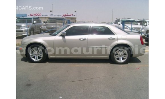 Acheter Import Voiture Chrysler 300 Beige à Import - Dubai, Adrar Acheter Import Voiture Chrysler 300 Beige à Import - Dubai, Adrar