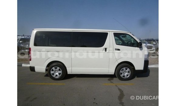 Acheter Import Voiture Toyota Hiace Blanc à Import - Dubai, Adrar Acheter Import Voiture Toyota Hiace Blanc à Import - Dubai, Adrar
