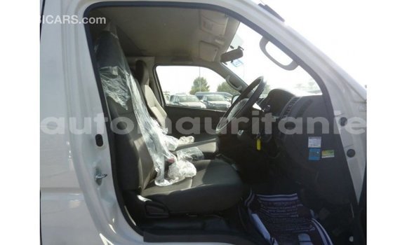 Acheter Import Voiture Toyota Hiace Blanc à Import - Dubai, Adrar Acheter Import Voiture Toyota Hiace Blanc à Import - Dubai, Adrar