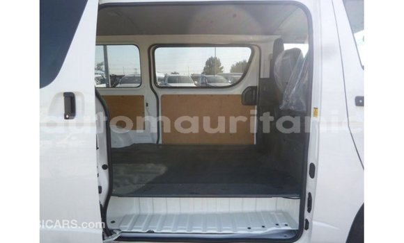 Acheter Import Voiture Toyota Hiace Blanc à Import - Dubai, Adrar Acheter Import Voiture Toyota Hiace Blanc à Import - Dubai, Adrar