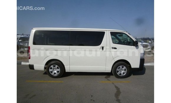 Acheter Import Voiture Toyota Hiace Blanc à Import - Dubai, Adrar Acheter Import Voiture Toyota Hiace Blanc à Import - Dubai, Adrar