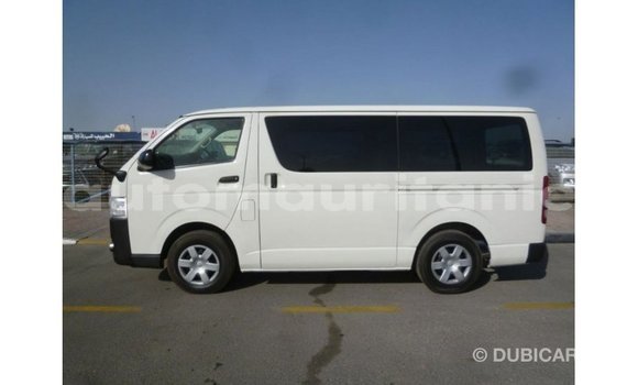 Acheter Import Voiture Toyota Hiace Blanc à Import - Dubai, Adrar Acheter Import Voiture Toyota Hiace Blanc à Import - Dubai, Adrar