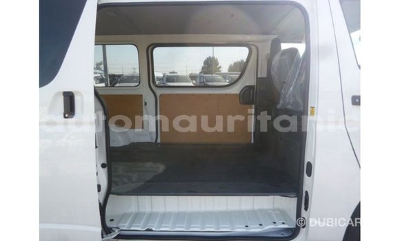 Acheter Import Voiture Toyota Hiace Blanc à Import - Dubai, Adrar Acheter Import Voiture Toyota Hiace Blanc à Import - Dubai, Adrar