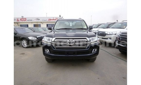 Acheter Import Voiture Toyota Land Cruiser Bleu à Import - Dubai, Adrar Acheter Import Voiture Toyota Land Cruiser Bleu à Import - Dubai, Adrar