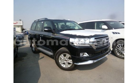 Acheter Import Voiture Toyota Land Cruiser Noir à Import - Dubai, Adrar Acheter Import Voiture Toyota Land Cruiser Noir à Import - Dubai, Adrar