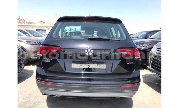 Acheter Import Voiture Volkswagen Tiguan Noir à Import - Dubai, Adrar Acheter Import Voiture Volkswagen Tiguan Noir à Import - Dubai, Adrar