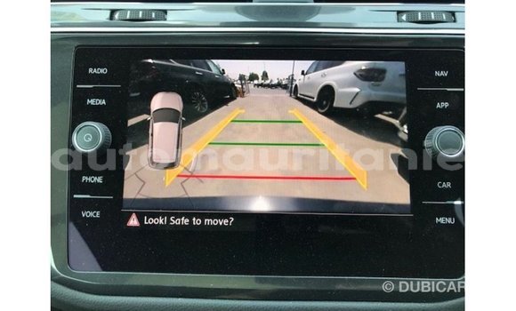 Acheter Import Voiture Volkswagen Tiguan Noir à Import - Dubai, Adrar Acheter Import Voiture Volkswagen Tiguan Noir à Import - Dubai, Adrar