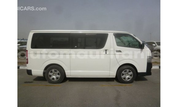 Acheter Import Voiture Toyota Hiace Blanc à Import - Dubai, Adrar Acheter Import Voiture Toyota Hiace Blanc à Import - Dubai, Adrar