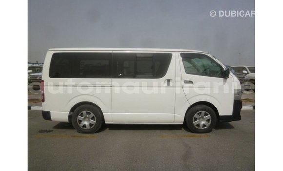 Acheter Import Voiture Toyota Hiace Blanc à Import - Dubai, Adrar Acheter Import Voiture Toyota Hiace Blanc à Import - Dubai, Adrar
