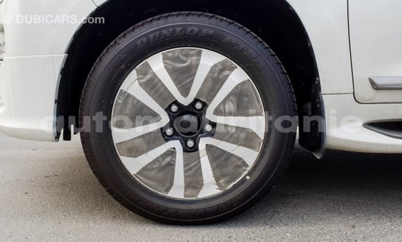 Buy Import Toyota Land Cruiser Black Car in Import - Dubai in Adrar Buy Import Toyota Land Cruiser Black Car in Import - Dubai in Adrar