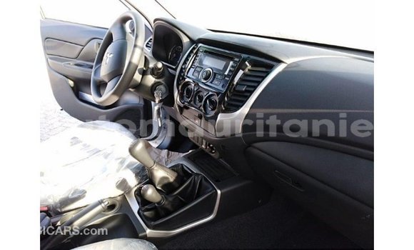 Buy Import Mitsubishi L200 White Car in Import - Dubai in Adrar Buy Import Mitsubishi L200 White Car in Import - Dubai in Adrar