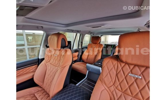 Buy Import Toyota Land Cruiser Black Car in Import - Dubai in Adrar Buy Import Toyota Land Cruiser Black Car in Import - Dubai in Adrar