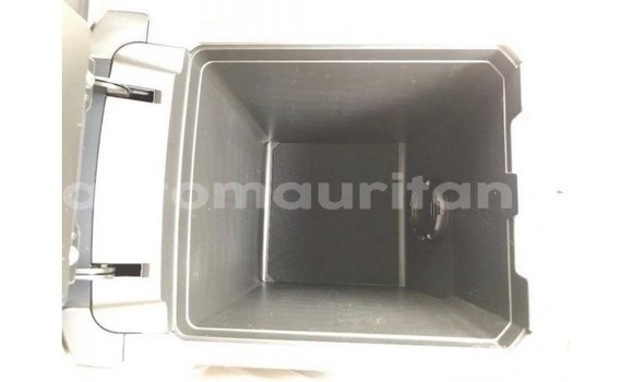 Acheter Import Voiture Toyota Prado Noir à Import - Dubai, Adrar Acheter Import Voiture Toyota Prado Noir à Import - Dubai, Adrar