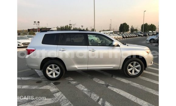 Acheter Import Voiture Toyota Highlander Autre à Import - Dubai, Adrar Acheter Import Voiture Toyota Highlander Autre à Import - Dubai, Adrar