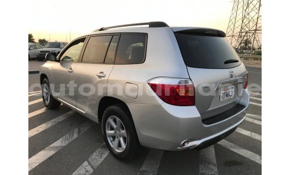 Acheter Import Voiture Toyota Highlander Autre à Import - Dubai, Adrar Acheter Import Voiture Toyota Highlander Autre à Import - Dubai, Adrar