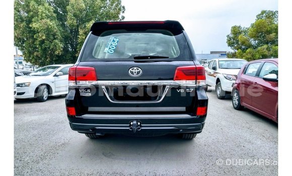 Buy Import Toyota Land Cruiser Black Car in Import - Dubai in Adrar Buy Import Toyota Land Cruiser Black Car in Import - Dubai in Adrar
