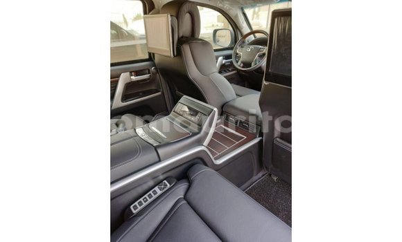 Buy Import Toyota Land Cruiser Black Car in Import - Dubai in Adrar Buy Import Toyota Land Cruiser Black Car in Import - Dubai in Adrar