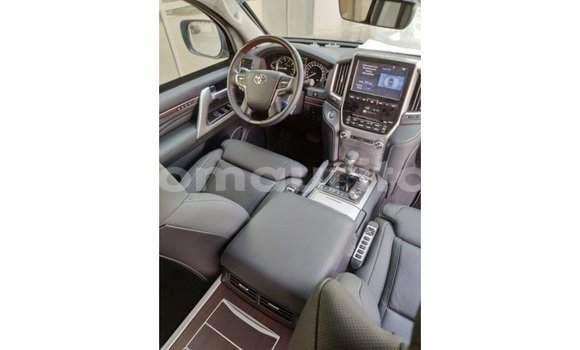 Buy Import Toyota Land Cruiser Black Car in Import - Dubai in Adrar Buy Import Toyota Land Cruiser Black Car in Import - Dubai in Adrar